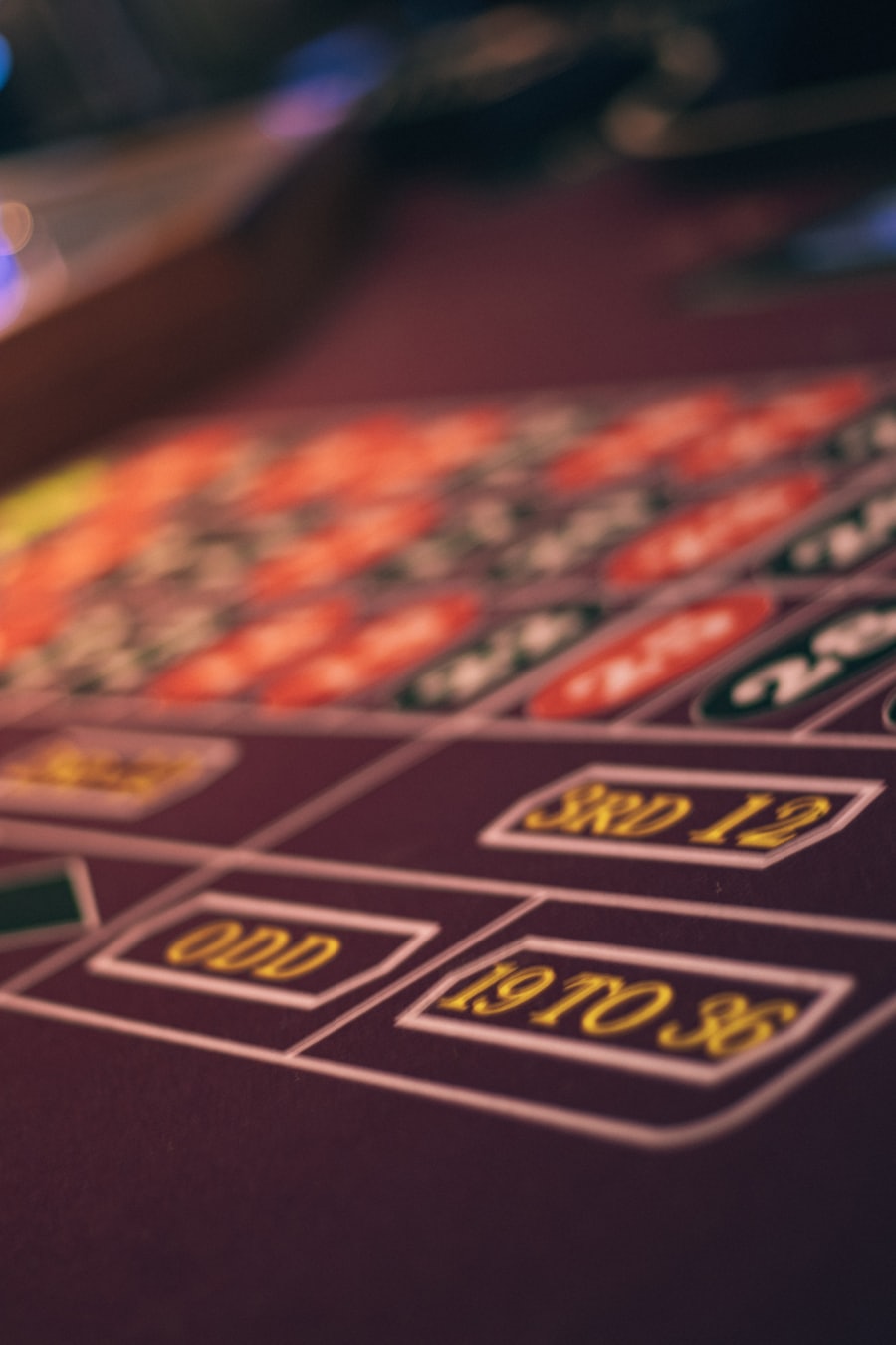 Roda roulette kasino dalam format close-up
